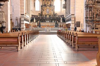 Hohe Domkirche Trier - Mittelgang